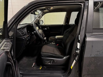 2024 Toyota 4Runner TRD Off Road