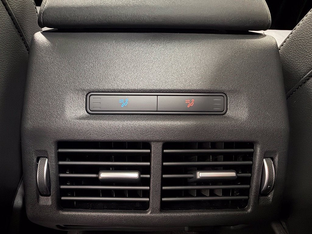 2025 Land Rover Discovery Sport Dynamic SE