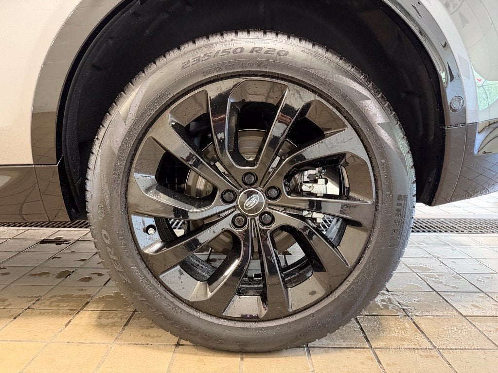 2025 Land Rover Discovery Sport Dynamic SE