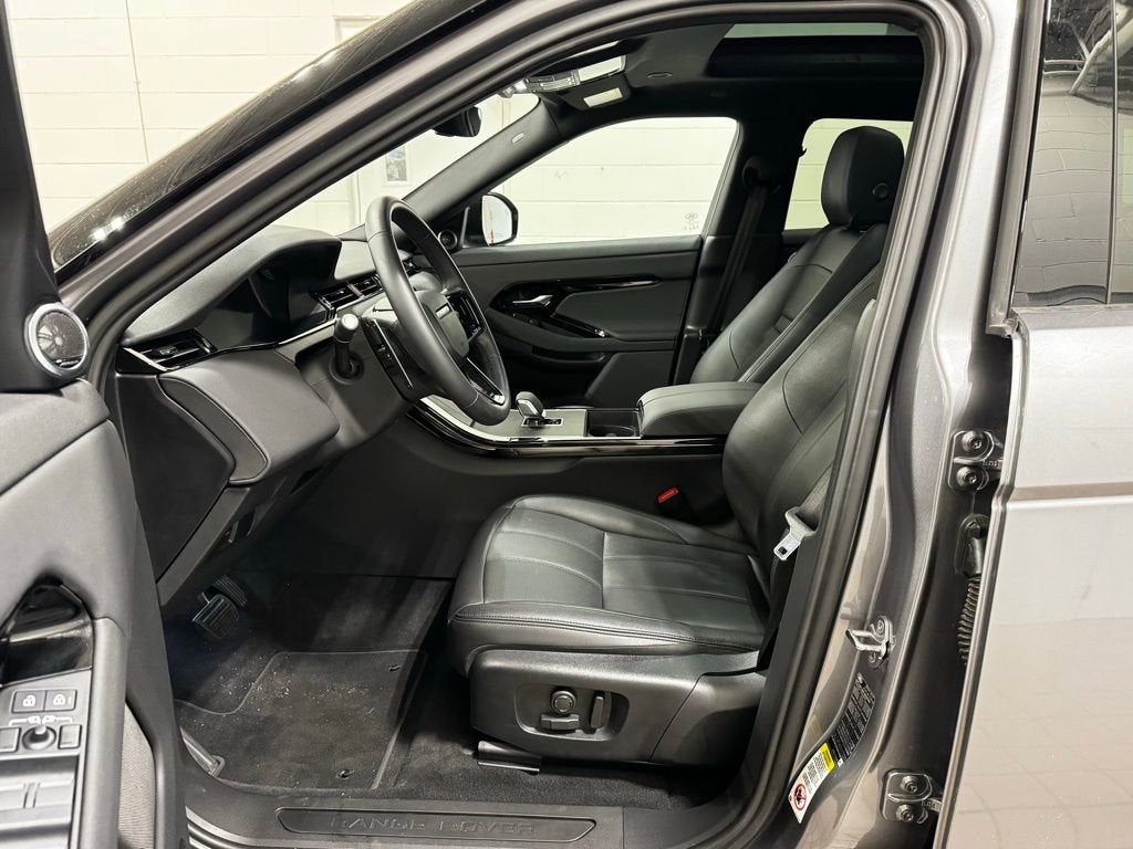 2025 Land Rover Range Rover Evoque Core S