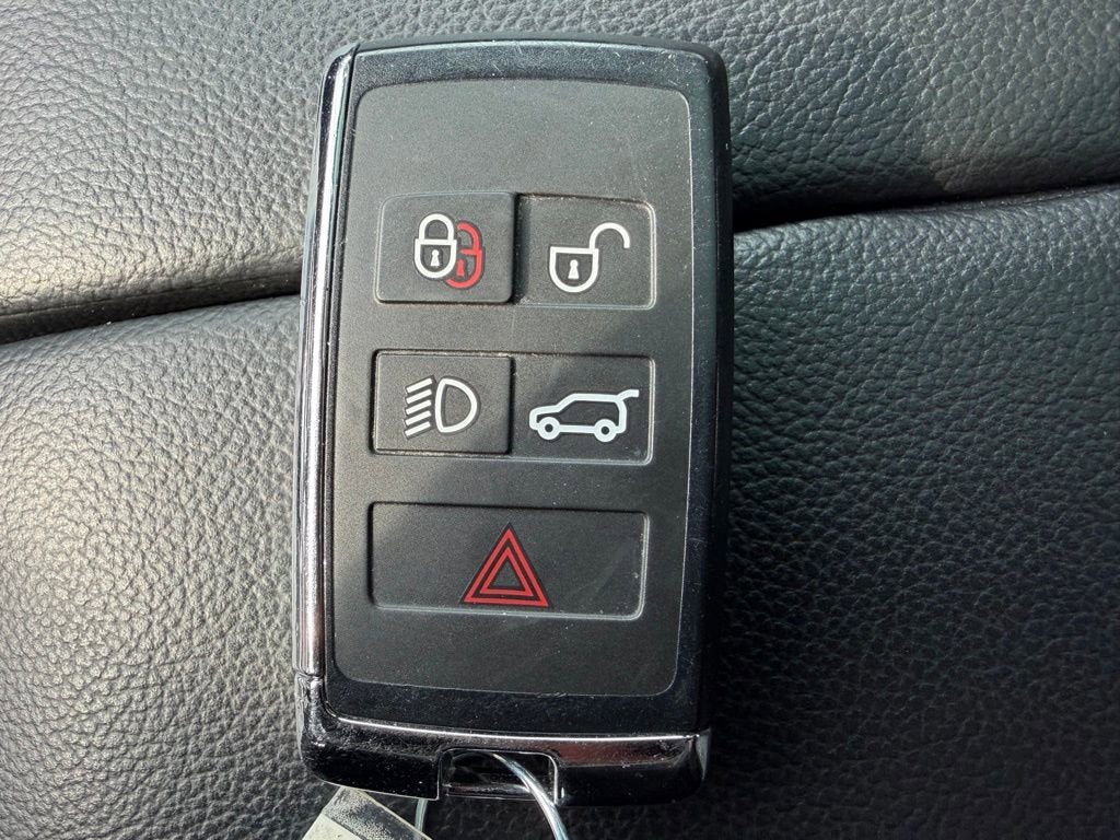 2020 Land Rover Range Rover Evoque R-Dynamic SE