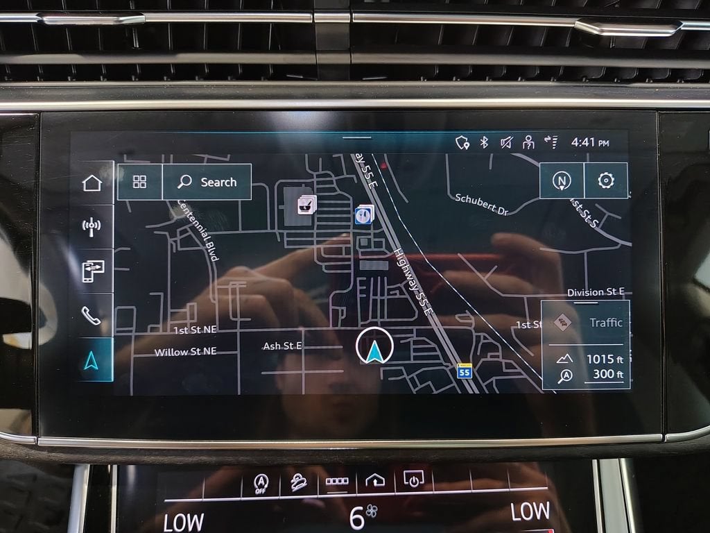 2023 Audi Q8 Premium