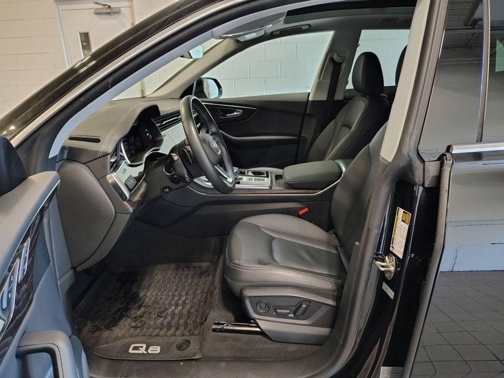 2023 Audi Q8 Premium