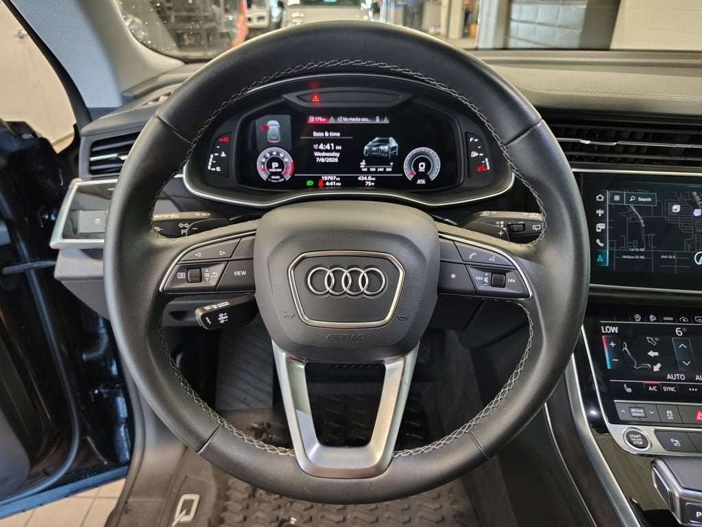 2023 Audi Q8 Premium