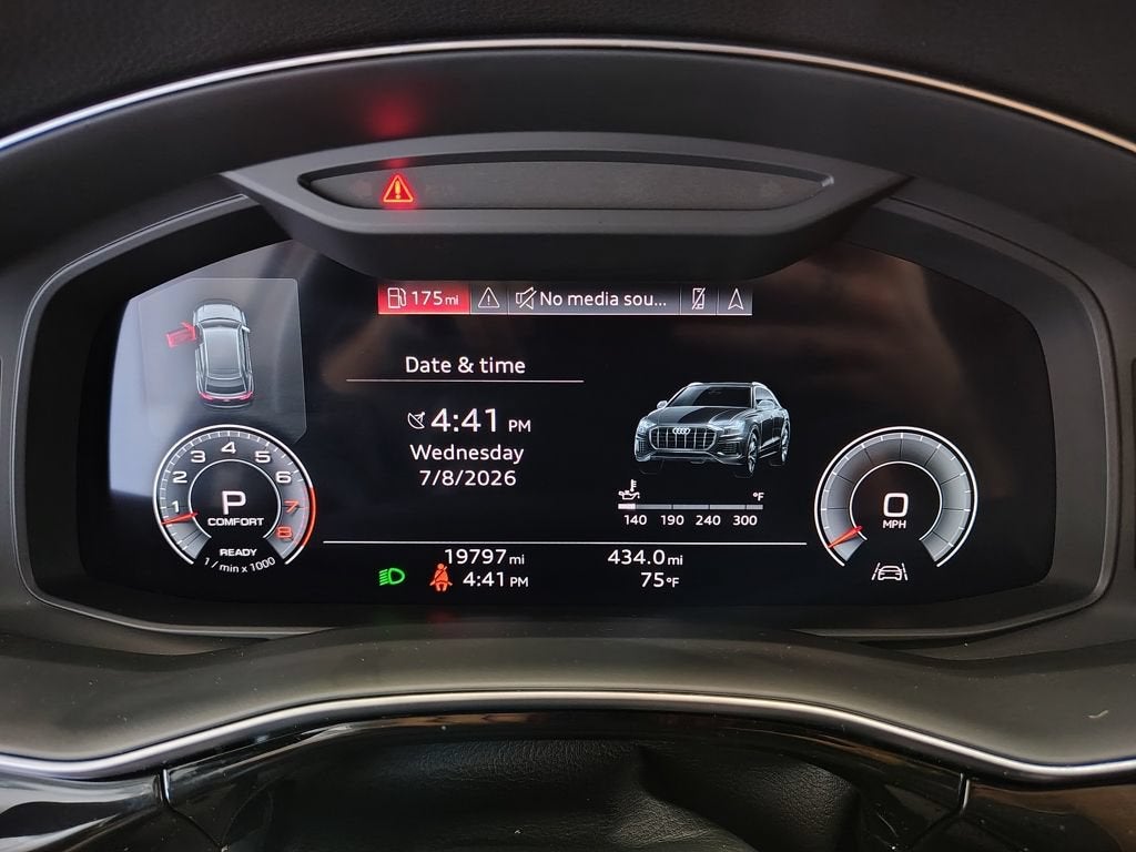 2023 Audi Q8 Premium