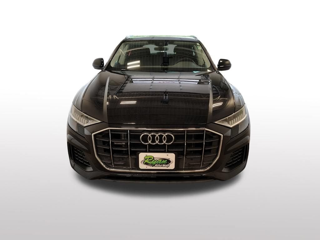 2023 Audi Q8 Premium