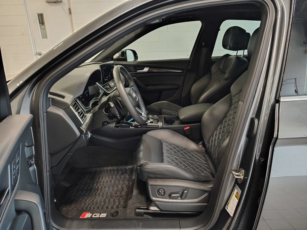 2023 Audi SQ5 Premium Plus