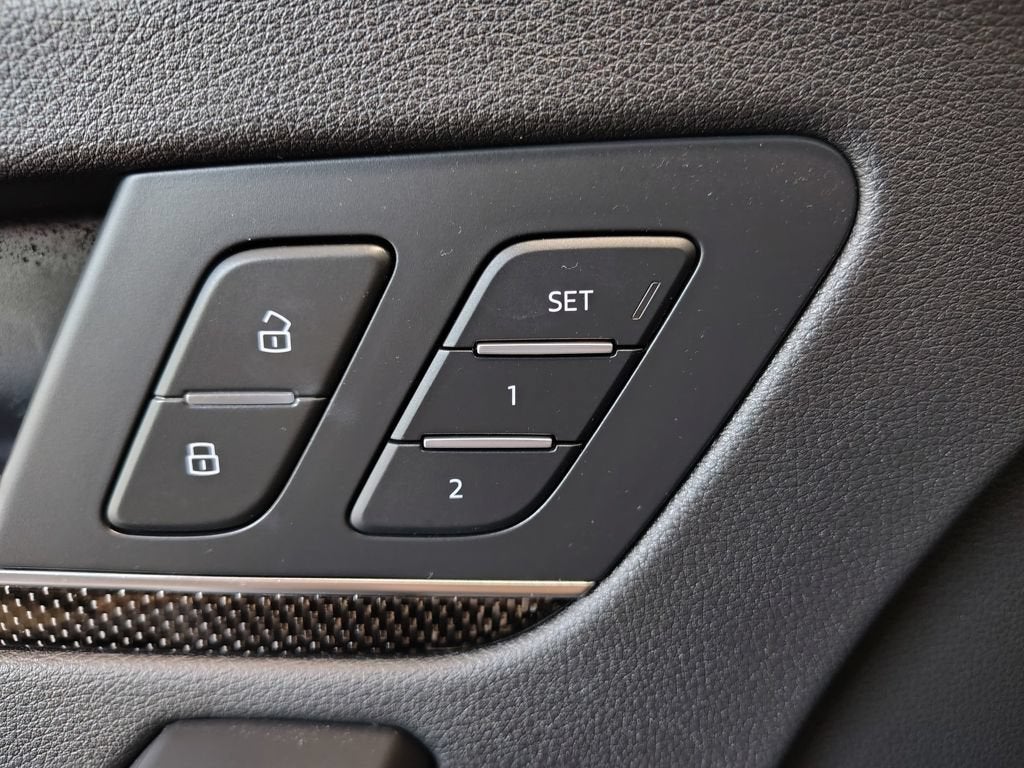 2023 Audi SQ5 Premium Plus