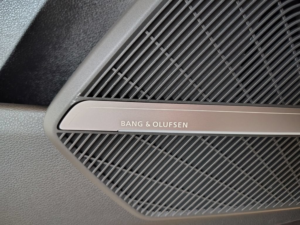 2023 Audi SQ5 Premium Plus