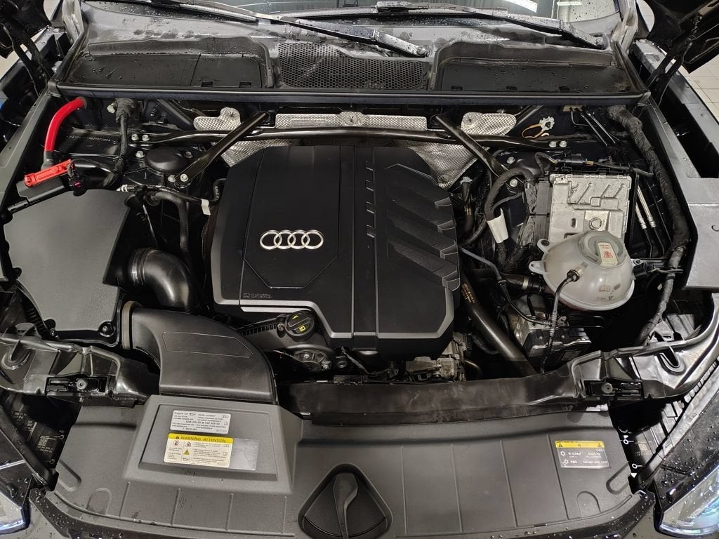 2023 Audi Q5 S line Premium