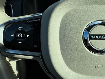 2023 Volvo XC90 Plus