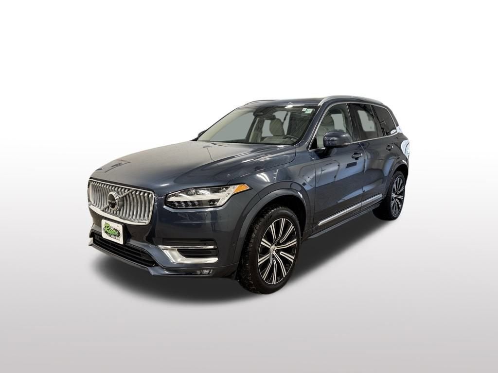 2023 Volvo XC90 Plus
