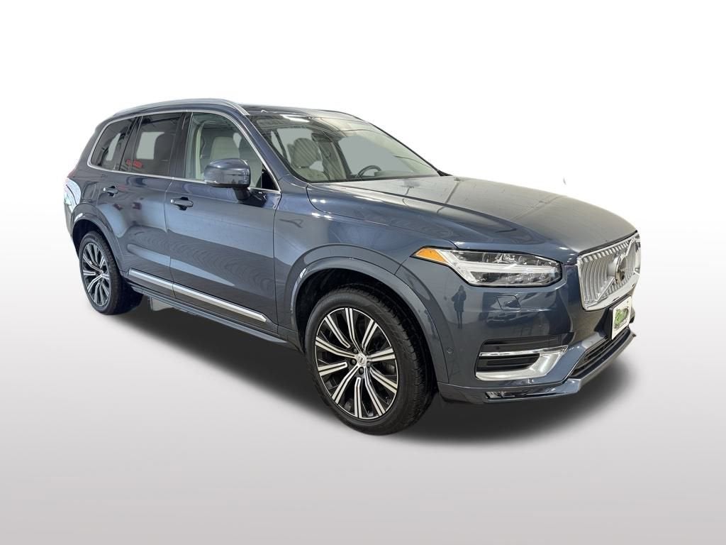 2023 Volvo XC90 Plus