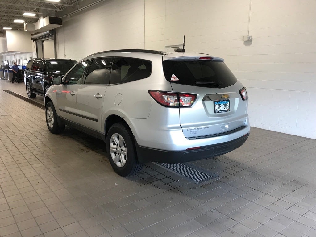 Used 2017 Chevrolet Traverse LS with VIN 1GNKVFED9HJ306362 for sale in Buffalo, Minnesota