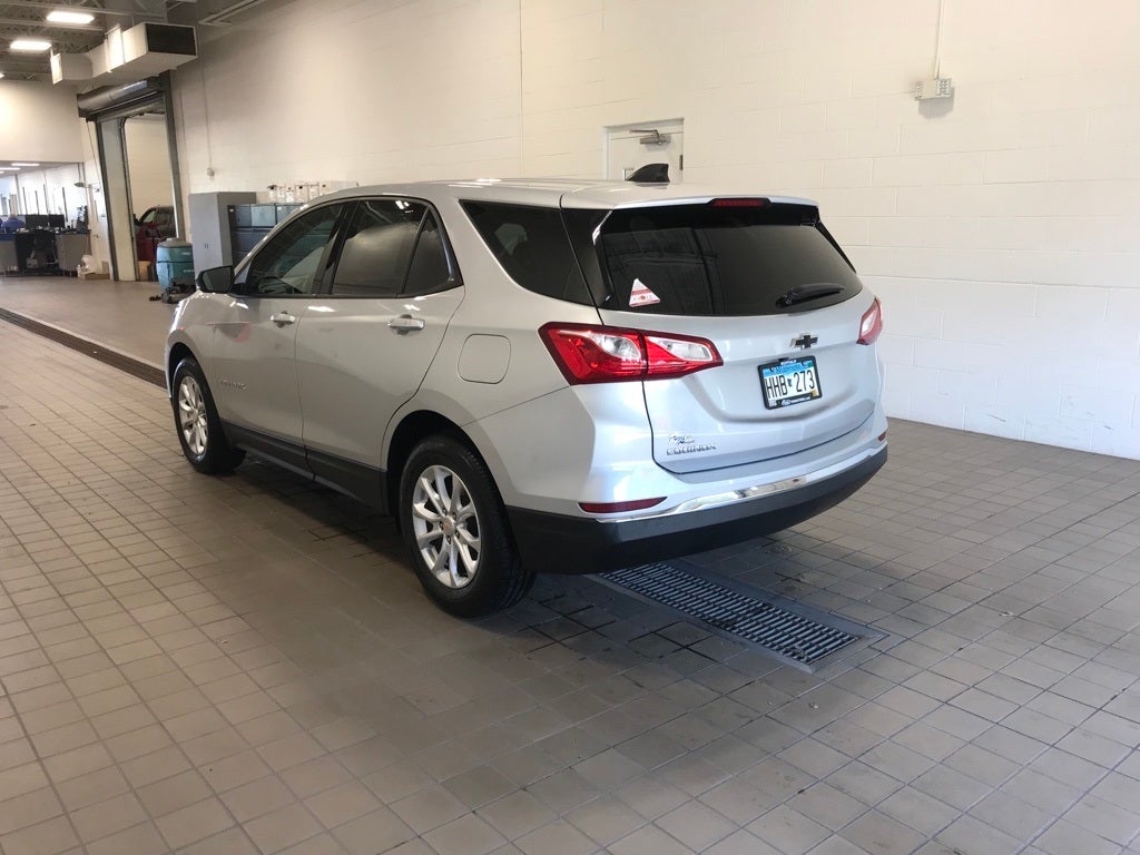 Used 2018 Chevrolet Equinox LS with VIN 2GNAXHEV8J6326924 for sale in Buffalo, Minnesota
