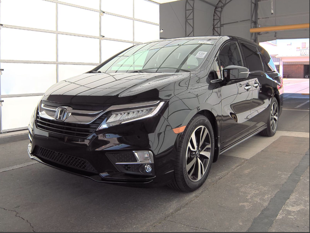 Used 2019 Honda Odyssey Touring with VIN 5FNRL6H82KB509992 for sale in Buffalo, Minnesota